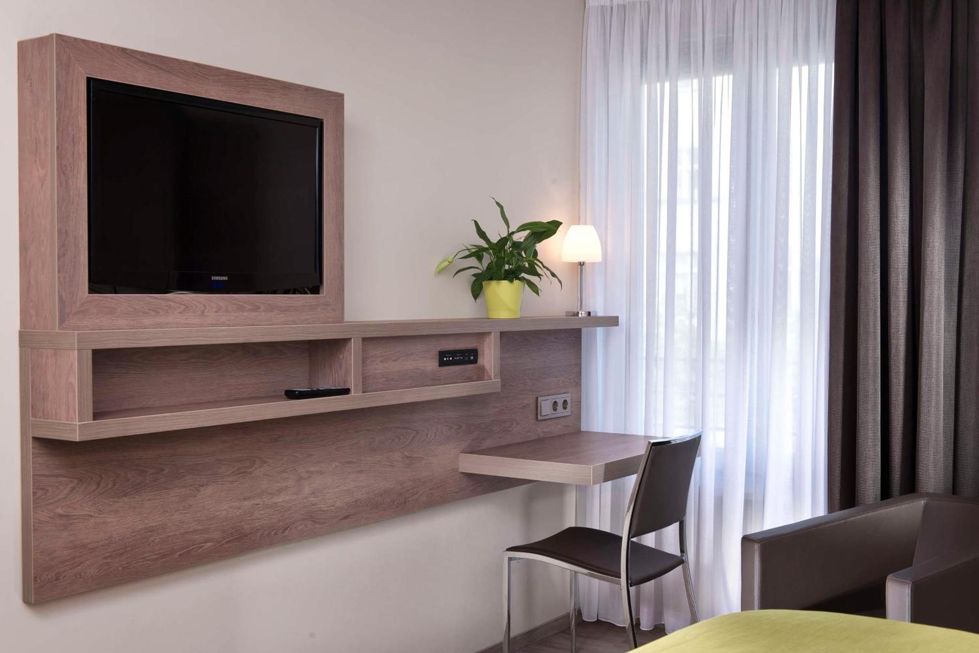 Best Western Hotel Kantstrasse Berlin Exterior photo