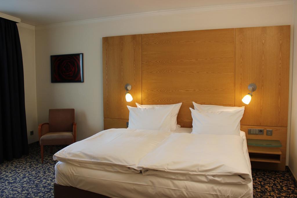 Best Western Hotel Kantstrasse Berlin Exterior photo